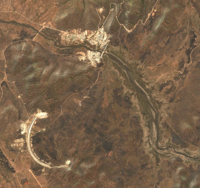Sentinel-2 image of the GERD main and saddle dams, 21 Dec 2017